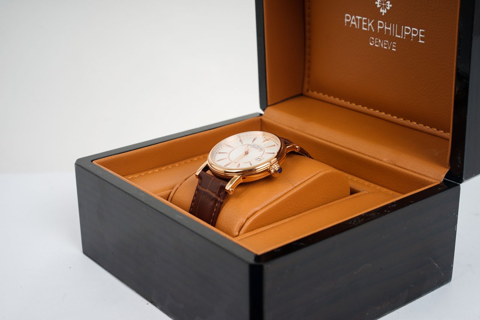 Đồng hồ đeo tay nam chính hãng Patek Philippe PP10