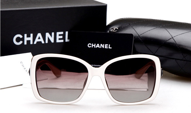 Kính mắt cao cấp phong cách Chanel 5289 2