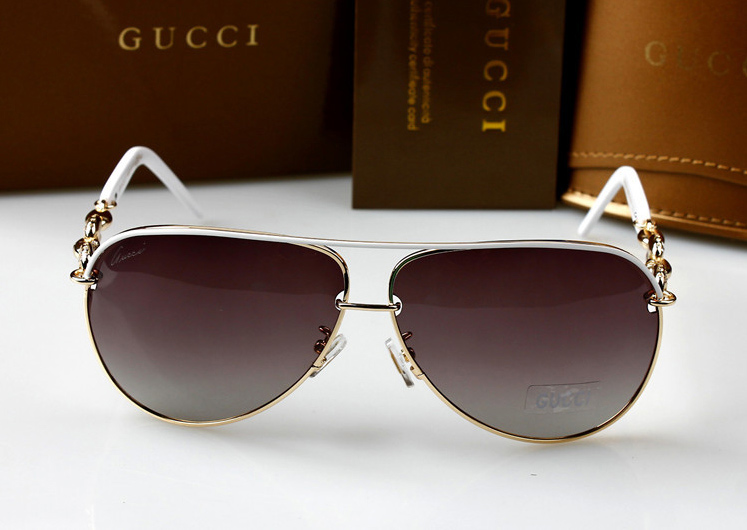 Mắt kính hàng hiệu Gucci GG4230